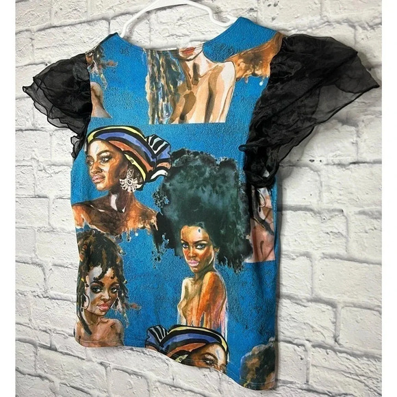 Love J graphic blouse with ruffle sleeves size M. - Picture 2 of 6